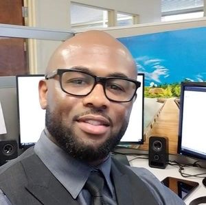 Meet your Posher, Johnny